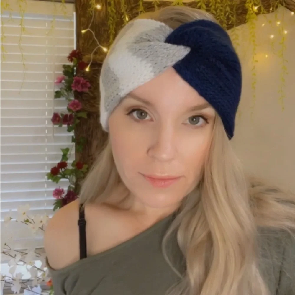 Knit Ear Warmer - Picture 3 of 5